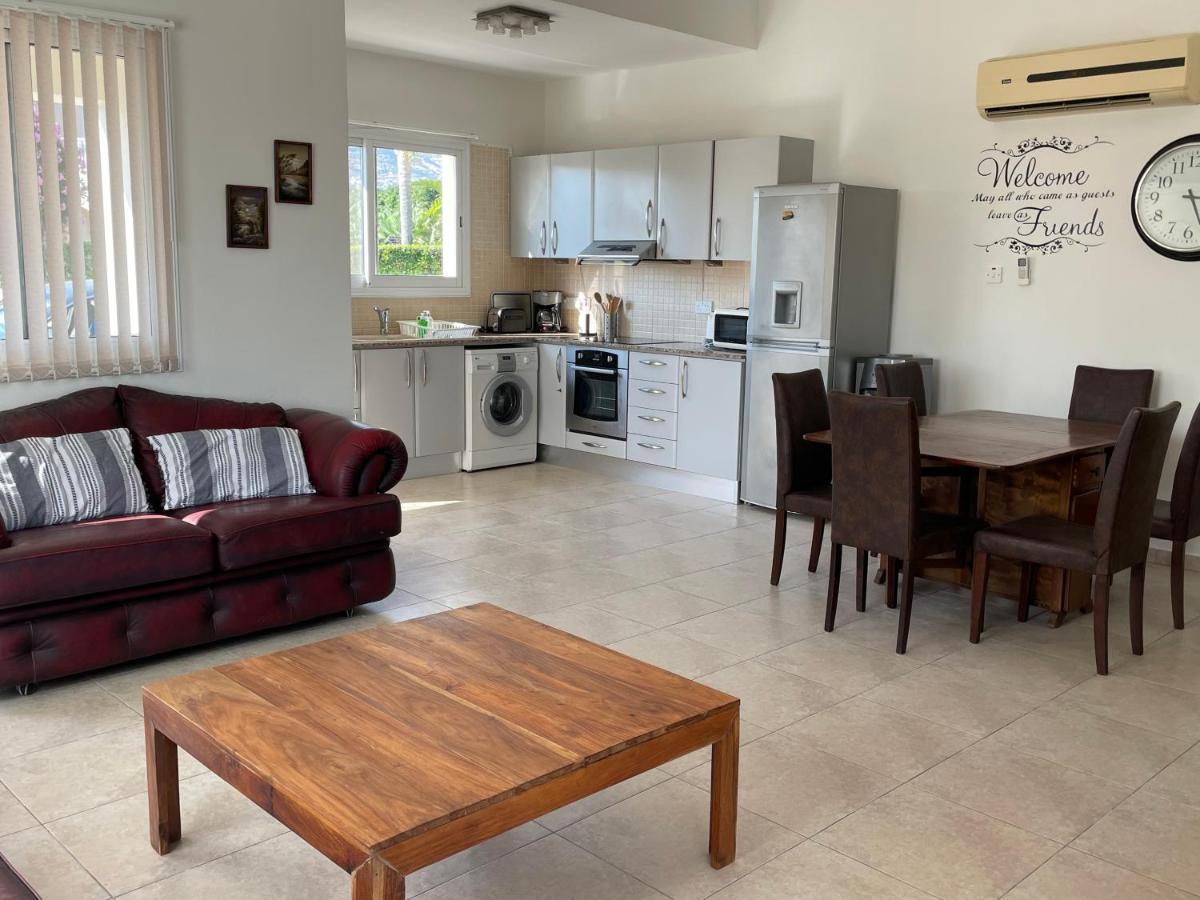 Coral Bungalow Coral Bay Extérieur photo